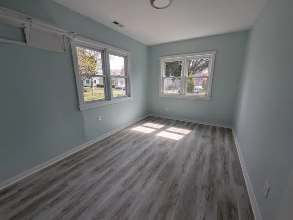 $429,000 | 17 South 9th Street, Del Haven, NJ 08251