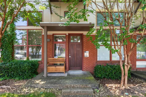 $2,400 | 844 East 8th Street, Chattanooga, TN 37403