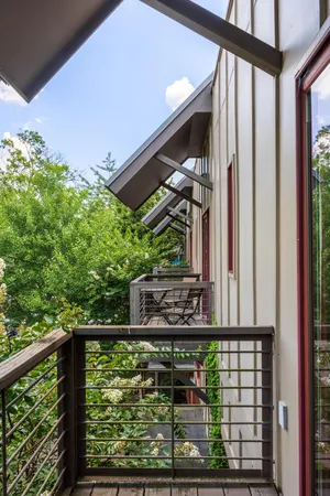 $2,400 | 844 East 8th Street, Chattanooga, TN 37403