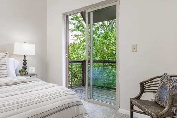 $2,400 | 844 East 8th Street, Chattanooga, TN 37403