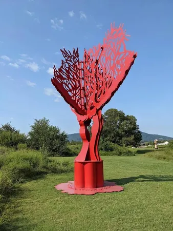 $2,400 | 844 East 8th Street, Chattanooga, TN 37403