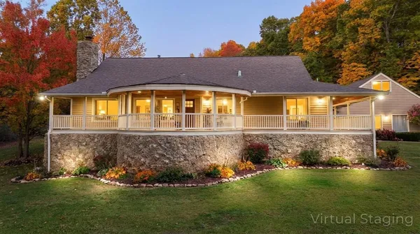 $699,999 | 45 Bryson Road, Eddyville, KY 42038