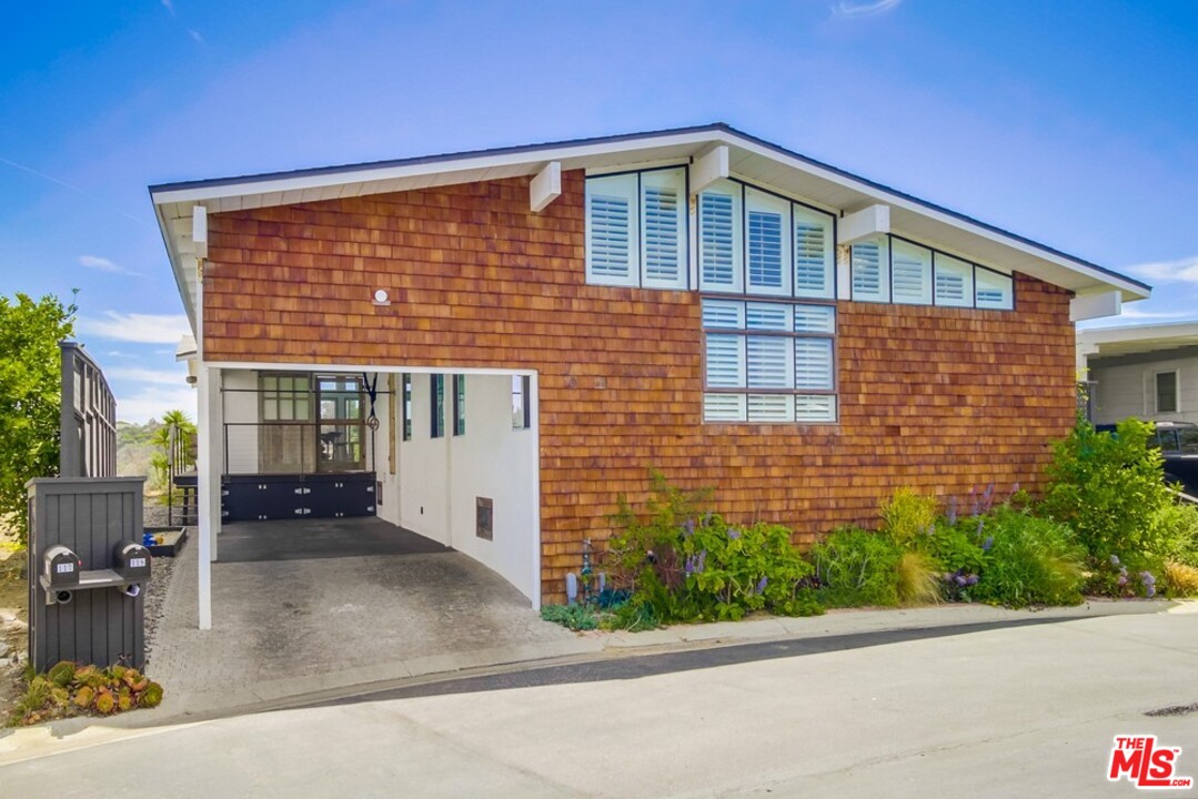29500 Heathercliff Road, Unit 118 Malibu, CA 90265 - Photo 1 of 39
