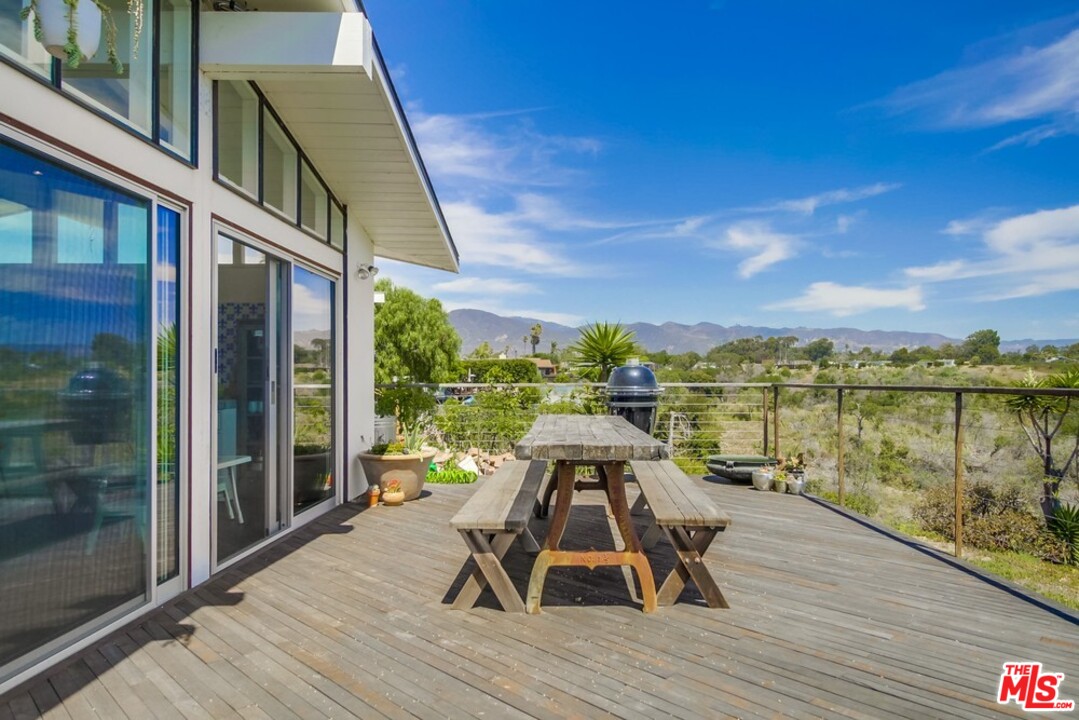 29500 Heathercliff Road, Unit 118 Malibu, CA 90265 - Photo 35 of 39