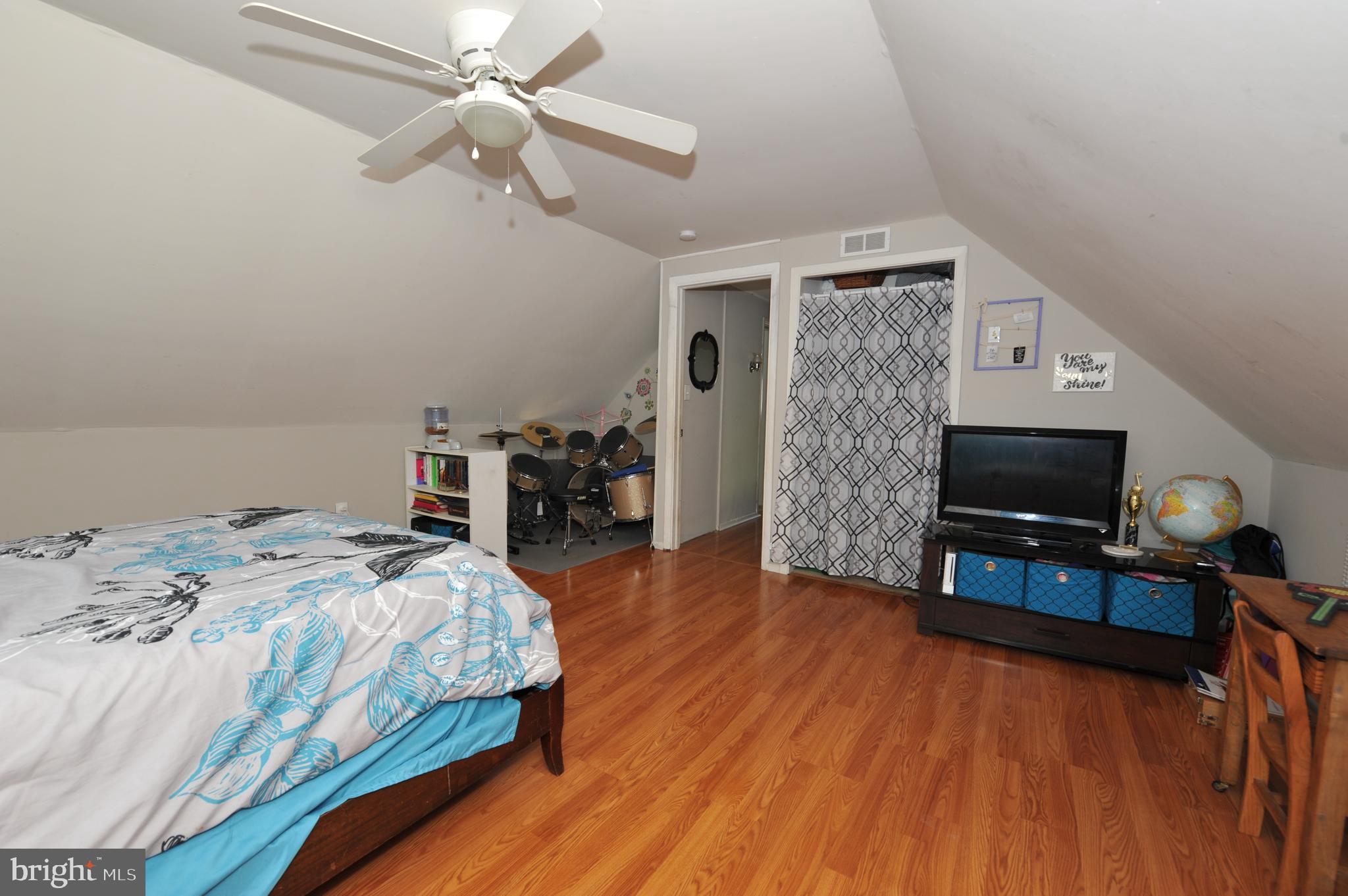 29 Jadewood Road Levittown, PA 19056 - Photo 21 of 30