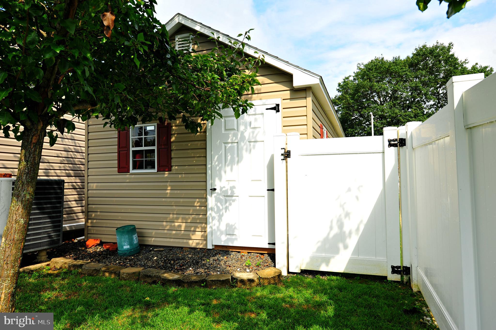 29 Jadewood Road Levittown, PA 19056 - Photo 30 of 30 one car detatched garage/shed