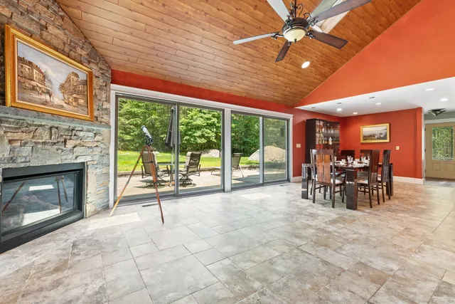 $750,000 | 254 Haley Road, Groton, CT 06355