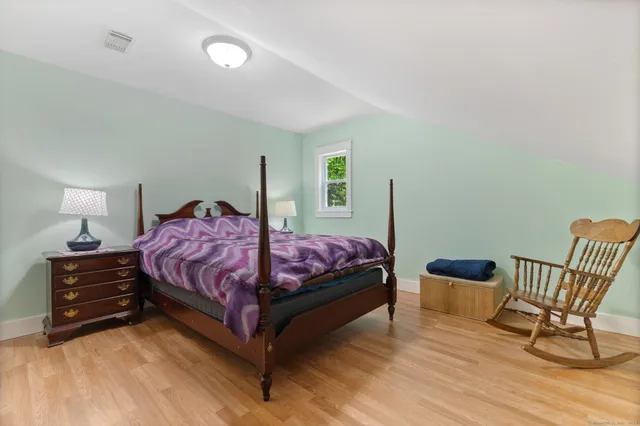 $750,000 | 254 Haley Road, Groton, CT 06355