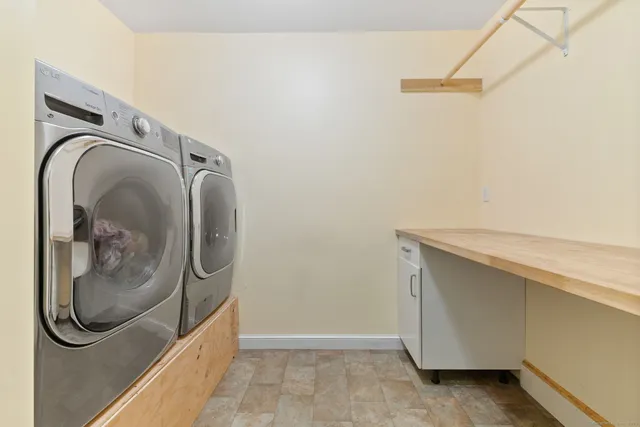 $750,000 | 254 Haley Road, Groton, CT 06355