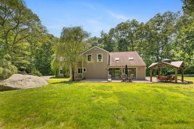 $750,000 | 254 Haley Road, Groton, CT 06355