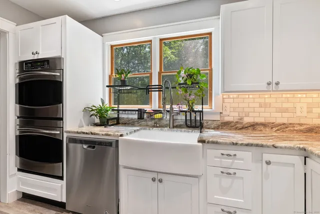 $750,000 | 254 Haley Road, Groton, CT 06355