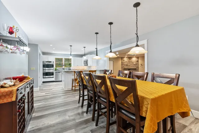 $750,000 | 254 Haley Road, Groton, CT 06355