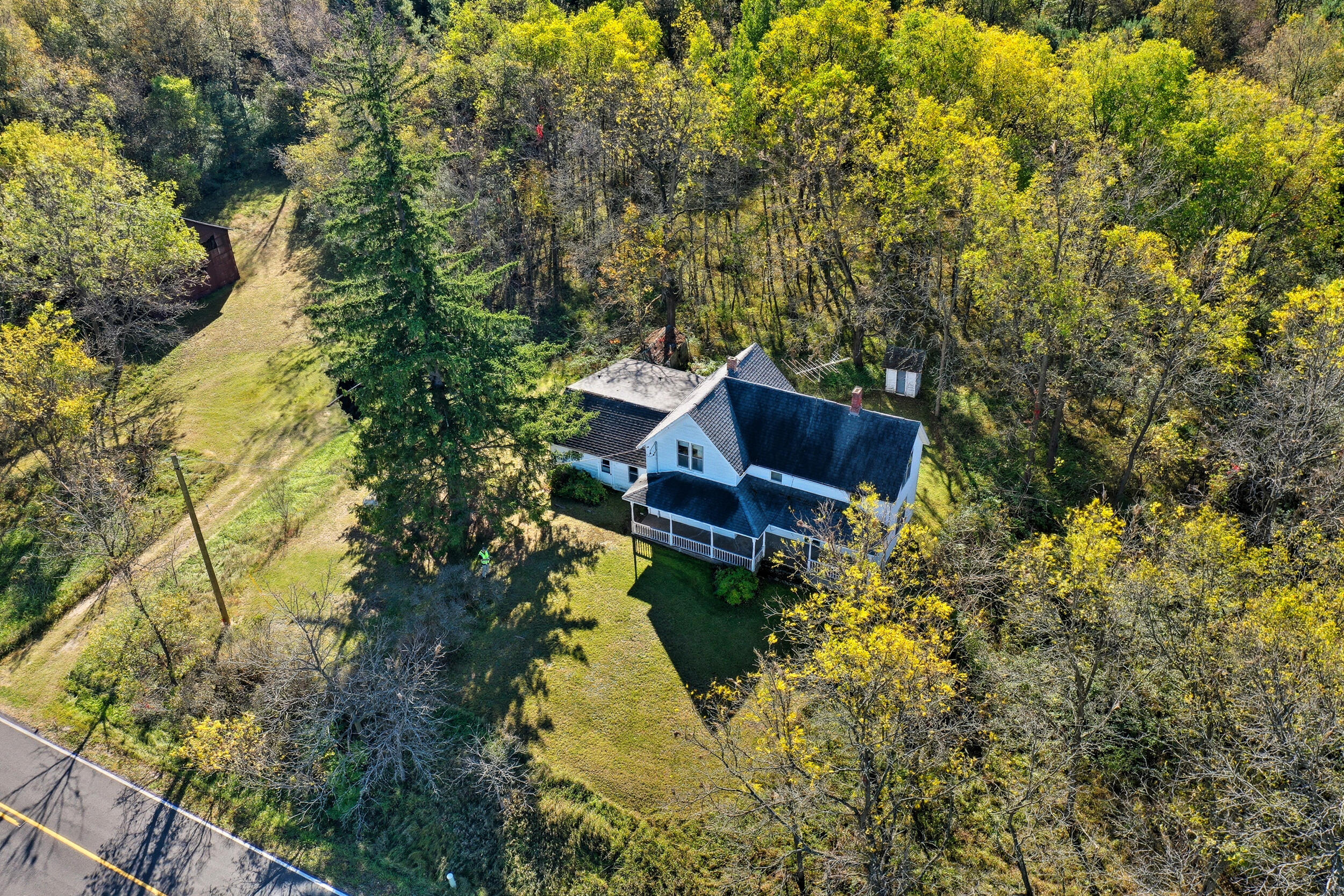 1765 Fleck Road Six Lakes, MI 48886 - Photo 3 of 31 2_a-18