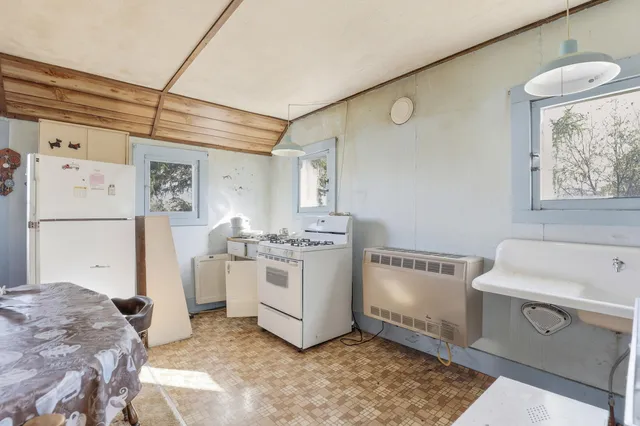 $320,000 | 1765 Fleck Road, Six Lakes, MI 48886