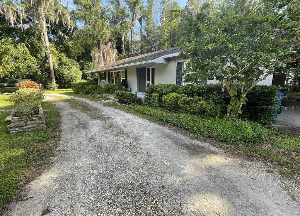 18109 Crawley Road Odessa, FL 33556 - Photo 4 of 28 Gallery Image 4