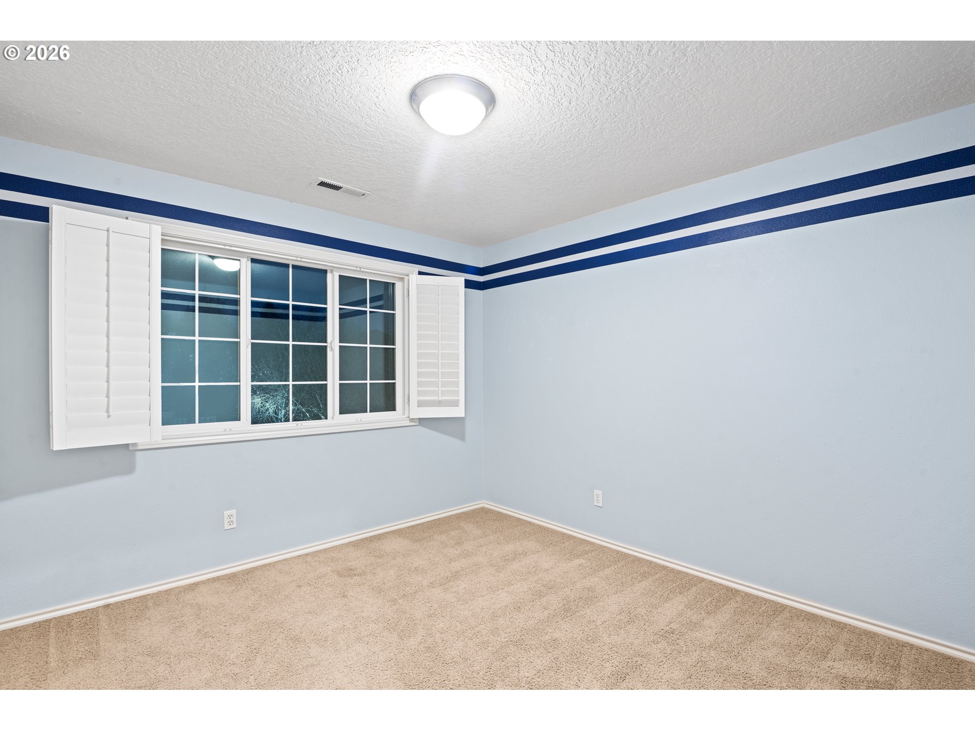 14992 Southwest Lookout Drive Portland, OR 97224 - Photo 34 of 48