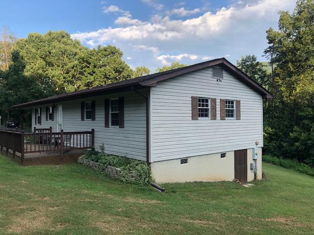 1875 Pico Road Buchanan, VA 24066 - Photo 3 of 31 IMG_7360