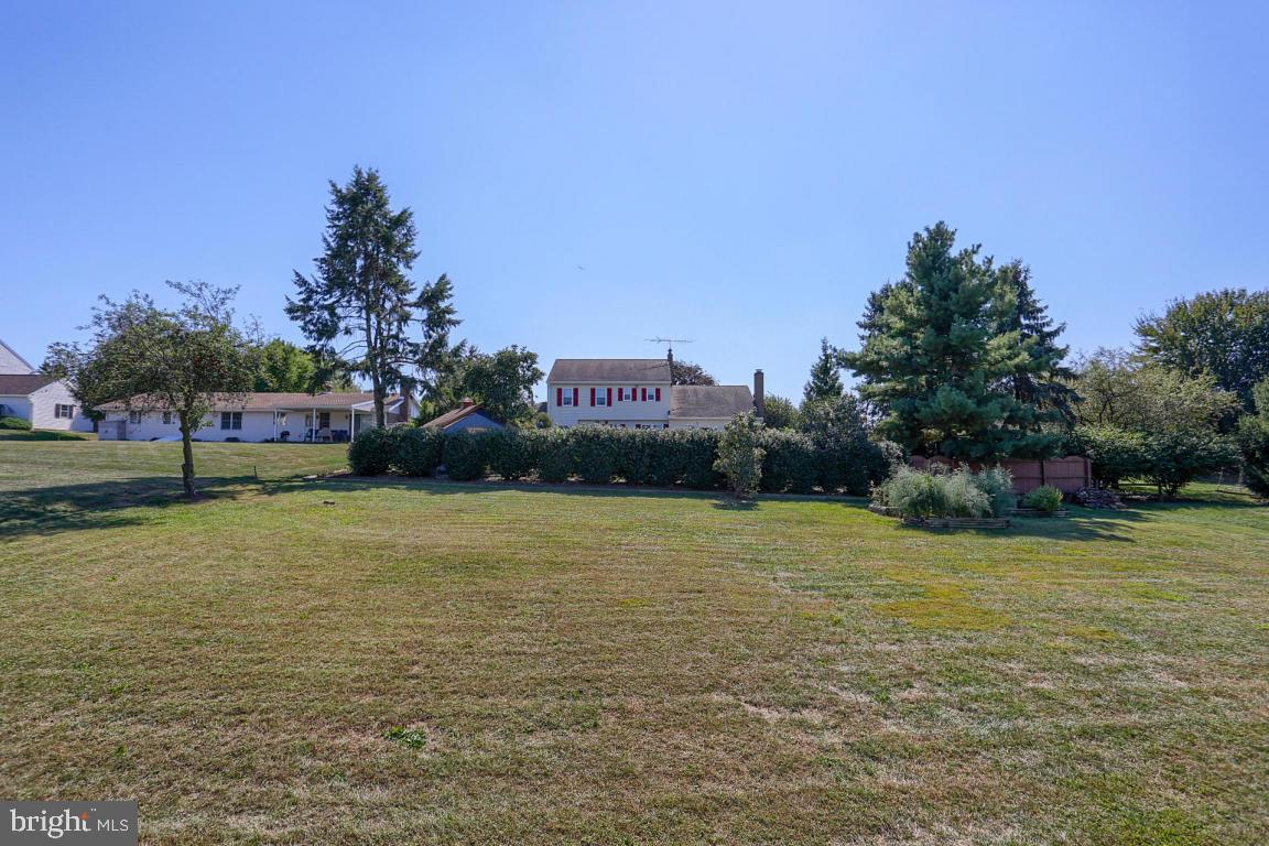 3077 Bricker Road Manheim, PA 17545 - Photo 44 of 53