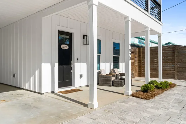 a view of a house with a outdoor space