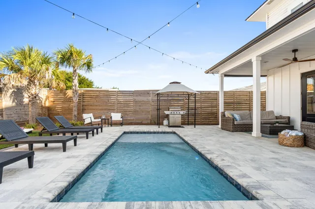 $1,379,000 | 7028 Thomas Drive, Panama City Beach, FL 32408