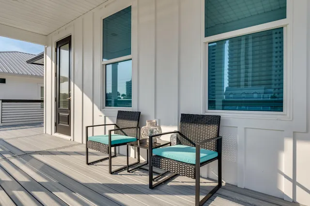 $1,379,000 | 7028 Thomas Drive, Panama City Beach, FL 32408
