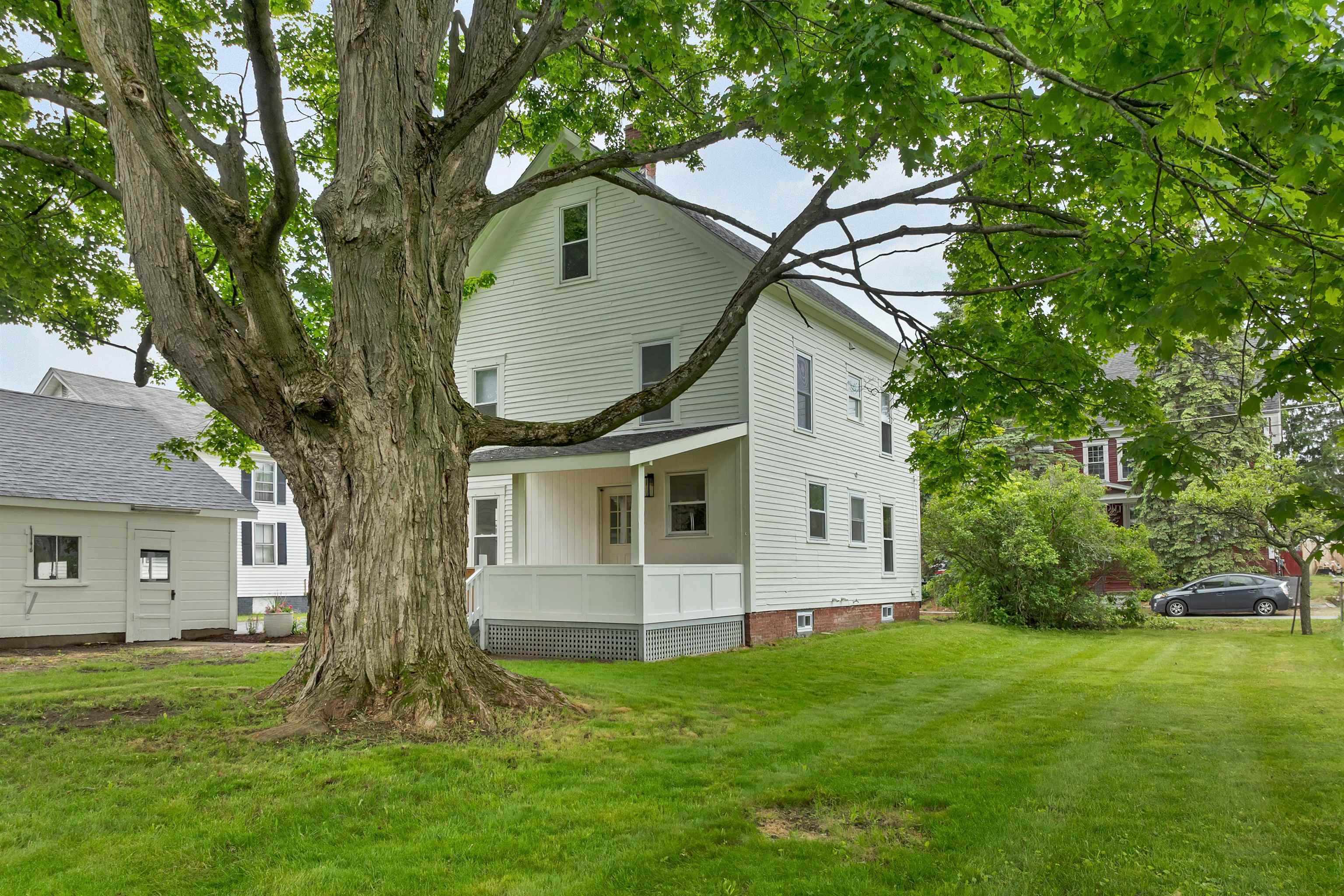 33 Spruce Street Concord, NH 03301 - Photo 48 of 58