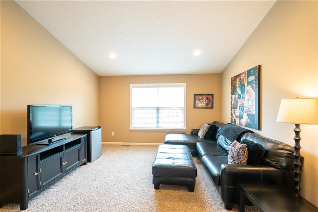 6286 Strathaven Road Noblesville, IN 46062 - Photo 28 of 40 Gallery Image 28