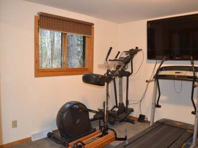 4768 Bayview Drive Rhinelander, WI 54501 - Photo 6 of 20 Gallery Image 6