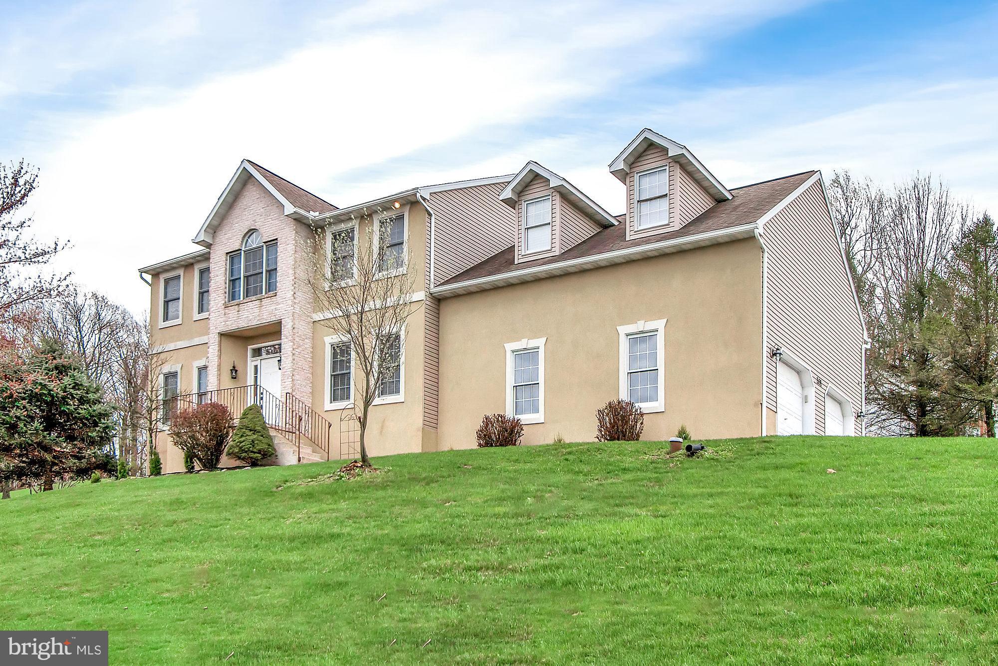 201 Tulip Hill Road Temple, PA 19560 - Photo 1 of 50 Gallery Image 1