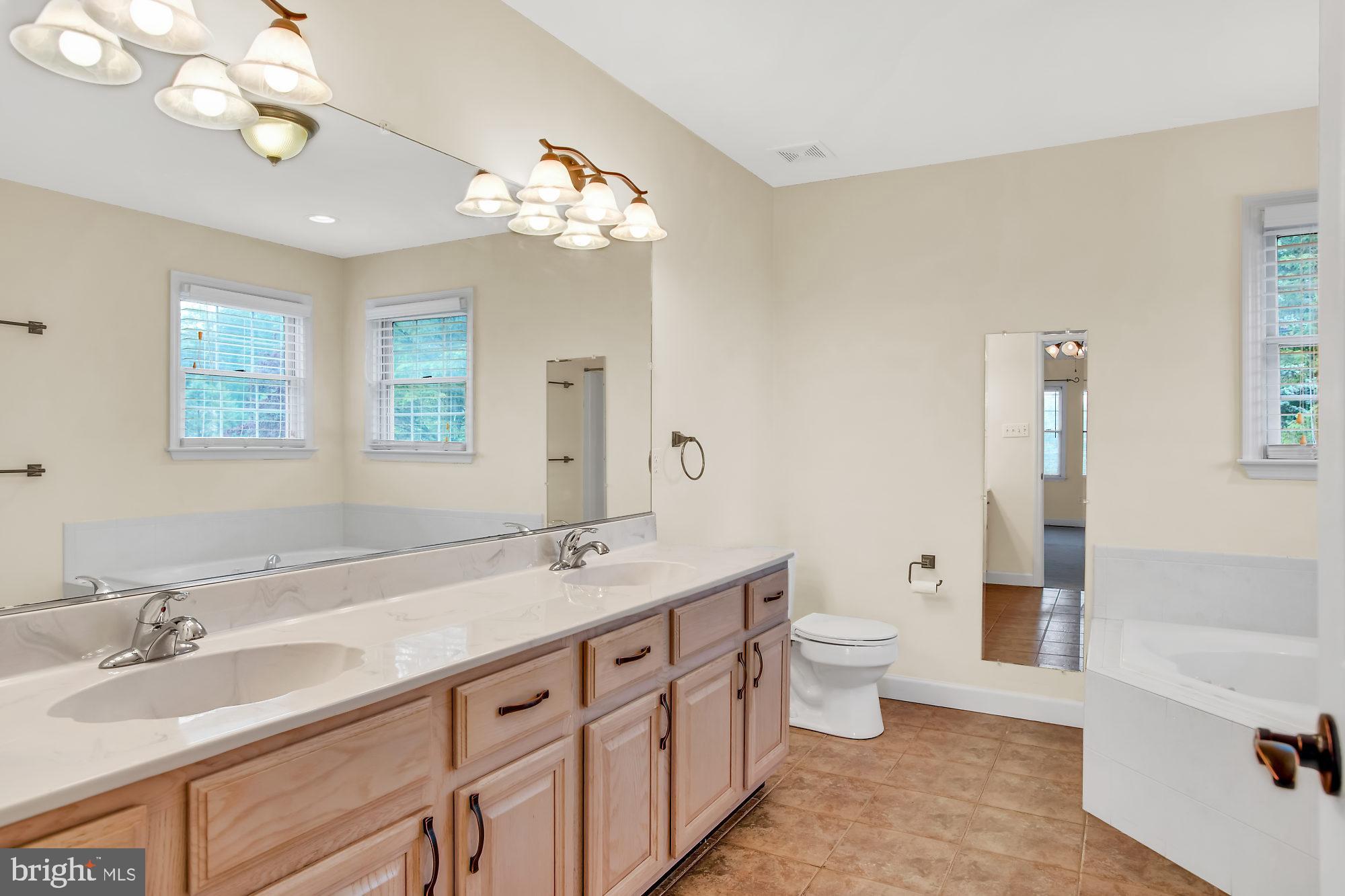 201 Tulip Hill Road Temple, PA 19560 - Photo 24 of 50 Gallery Image 24