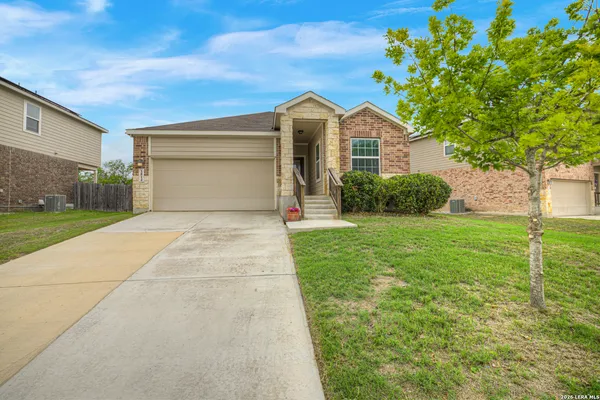 $269,900 | 1814 Strawberry Field, New Braunfels, TX 78130