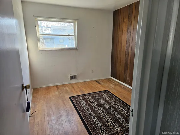 $599,000 | 63 Voorhis Drive, Brentwood, NY 11717