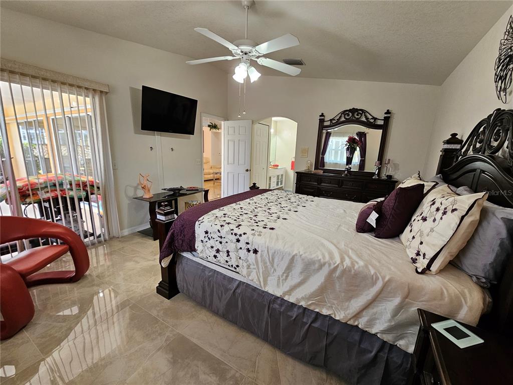 114 Albatross Road Rotonda West, FL 33947 - Photo 19 of 36 Gallery Image 19