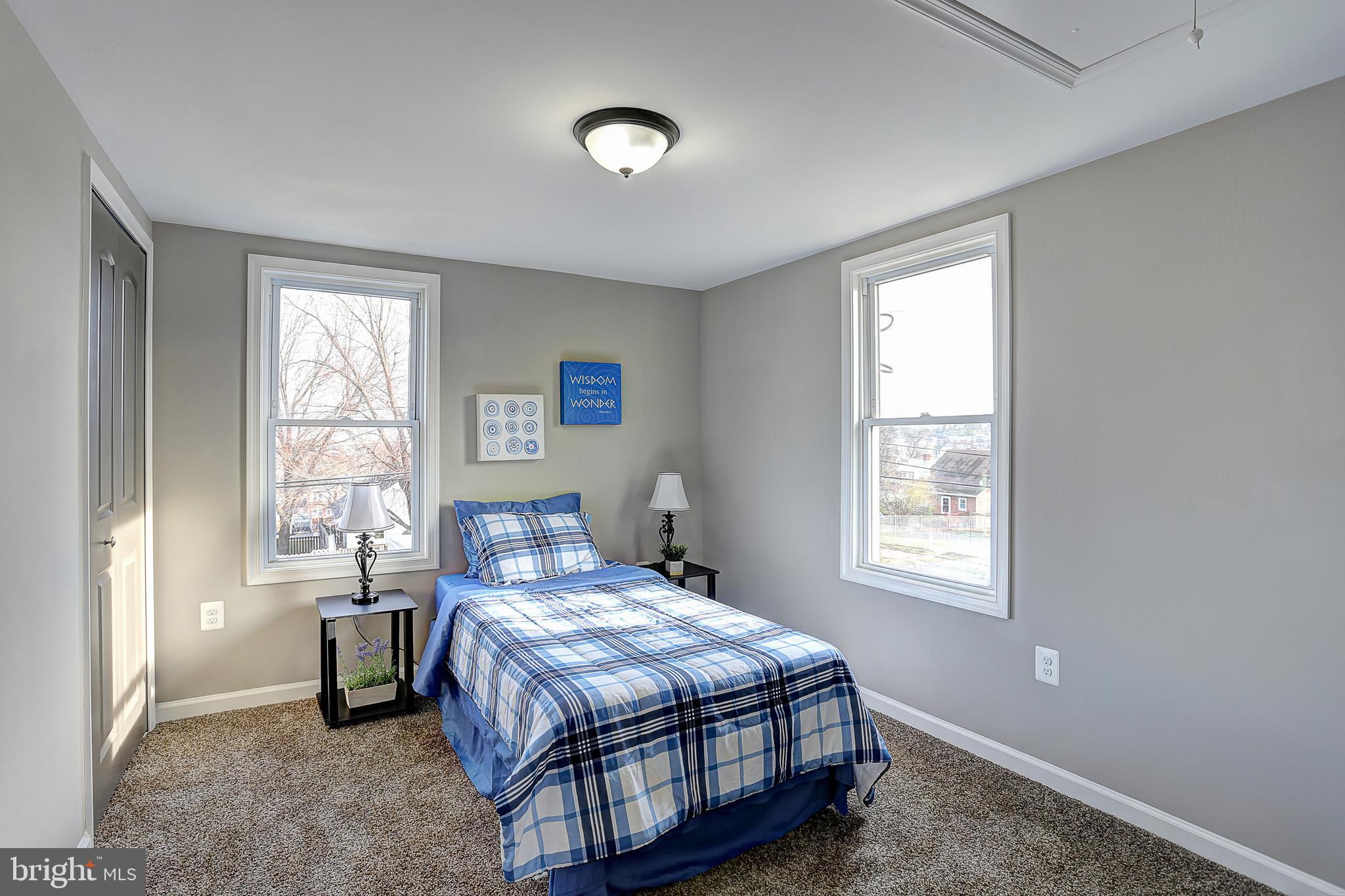 102 West Hilltop Road Baltimore, MD 21225 - Photo 20 of 26 Bed