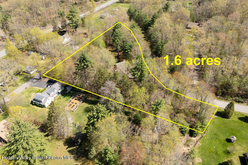 10 Old Farm Road Shokan, NY 12481 - Photo 40 of 68 a view of swimming pool