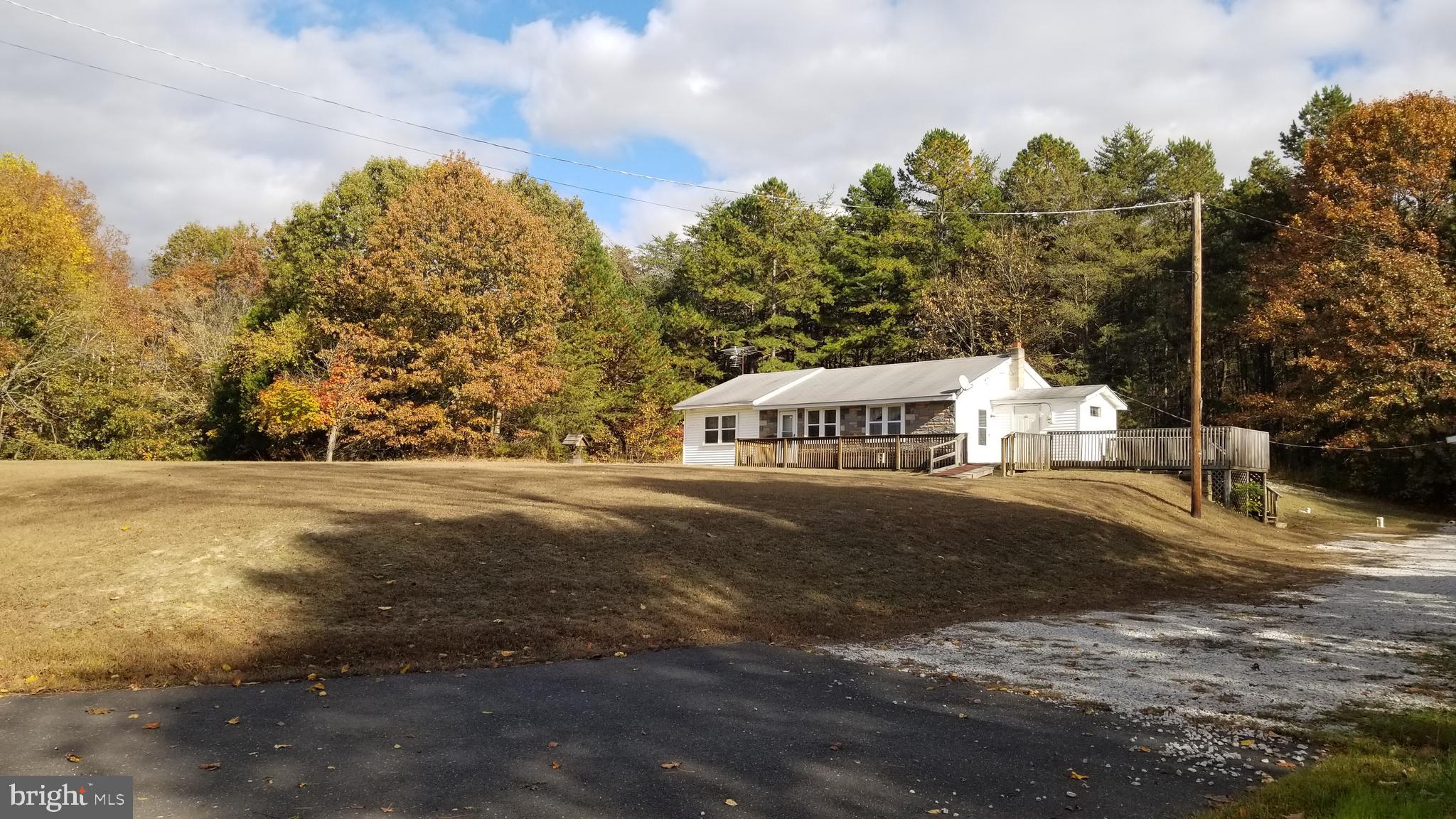 608 Springtown Road Greenwich, NJ 08323 - Photo 2 of 9