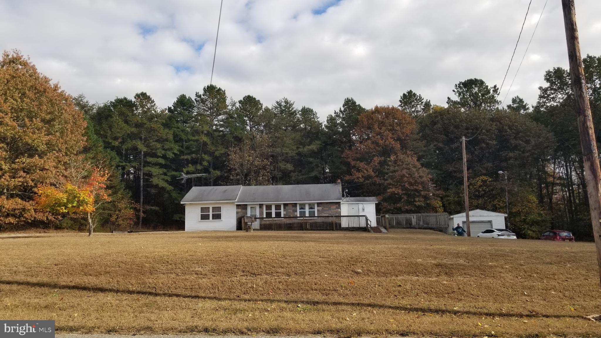 608 Springtown Road Greenwich, NJ 08323 - Photo 3 of 9