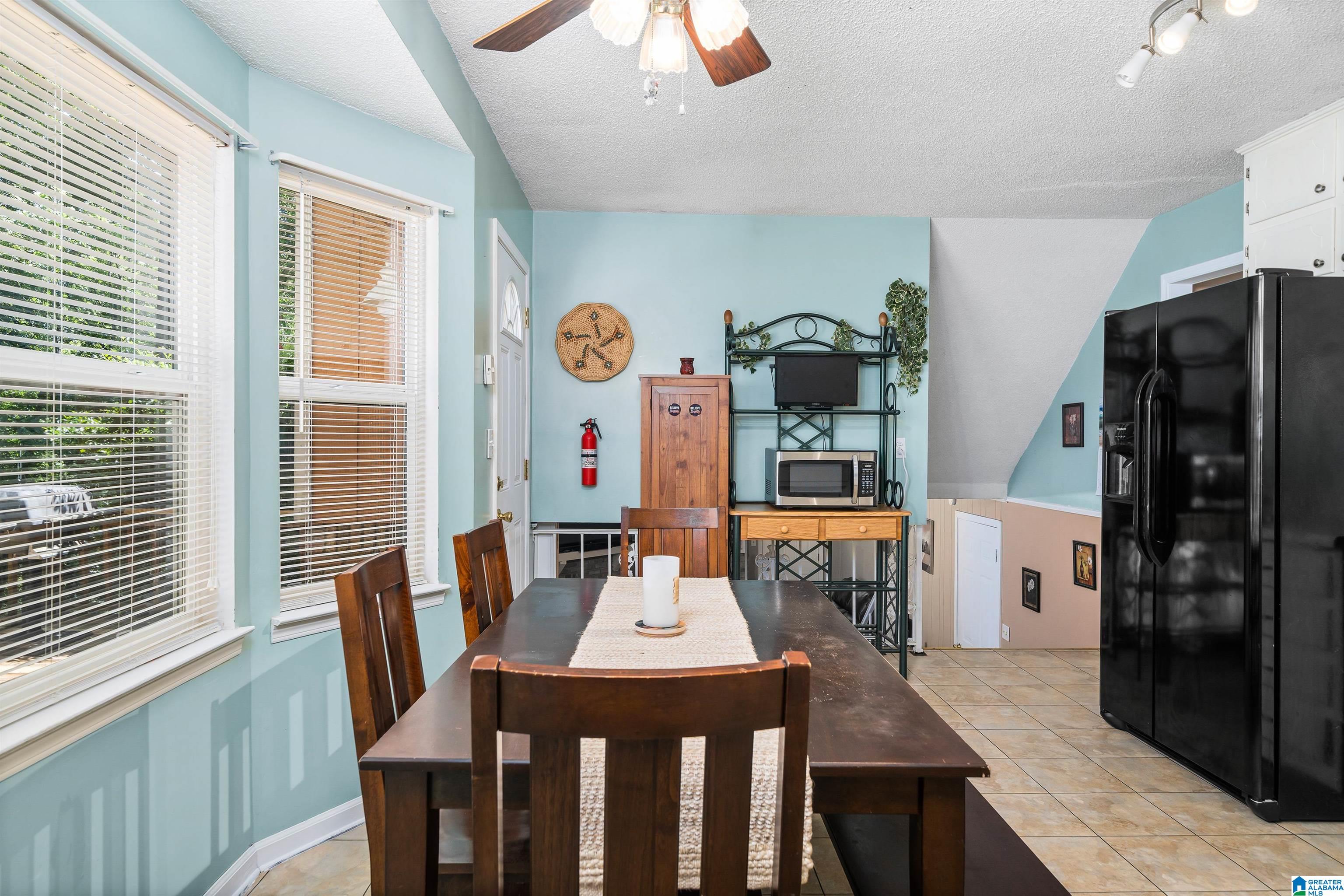 252 Foxglen Road Birmingham, AL 35215 - Photo 9 of 28