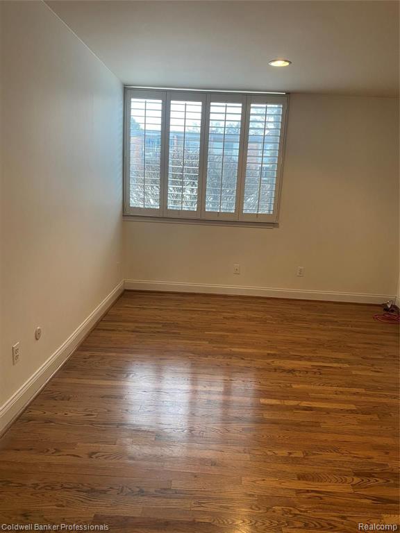 4043 West Maple Road, Unit 103 Bloomfield Hills, MI 48301 - Photo 12 of 15