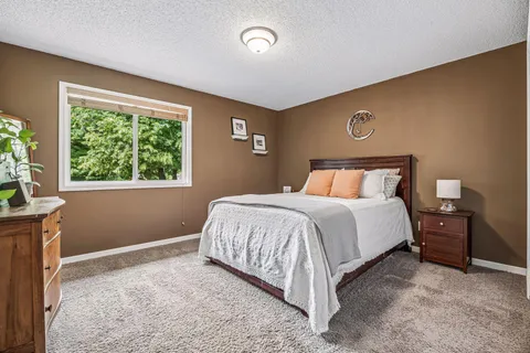 $424,999 | 506 Laredo Lane, Chanhassen, MN 55317