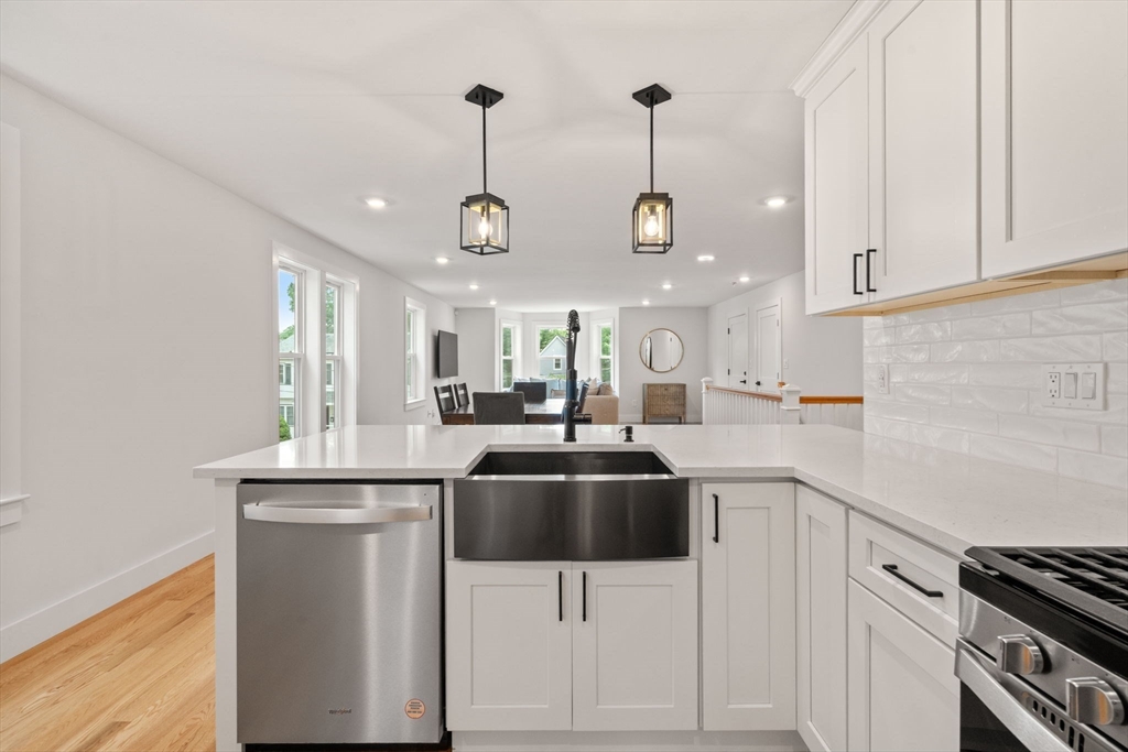 20 Ufford Street, Unit 1 Boston, MA 02124 - Photo 9 of 28