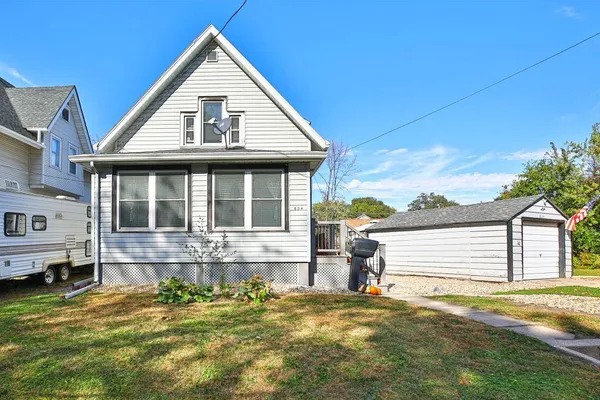 $104,999 | 804 Water Street, Albert Lea, MN 56007