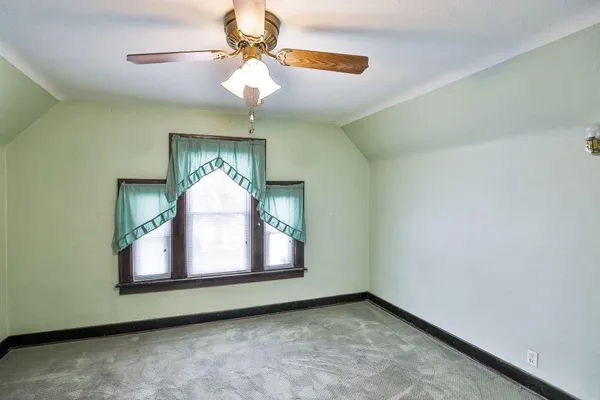 $104,999 | 804 Water Street, Albert Lea, MN 56007