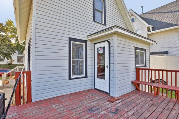 $104,999 | 804 Water Street, Albert Lea, MN 56007