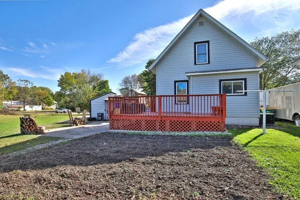 $104,999 | 804 Water Street, Albert Lea, MN 56007