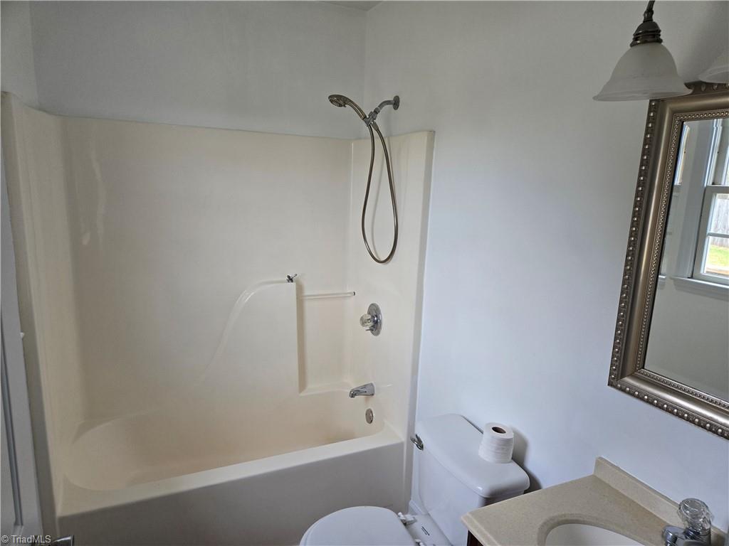 1160 Capella Ridge Road King, NC 27021 - Photo 13 of 16 master bedroom bath