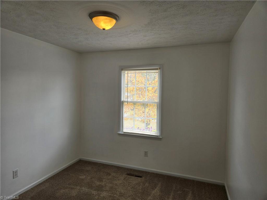 1160 Capella Ridge Road King, NC 27021 - Photo 7 of 16 2nd bedroom