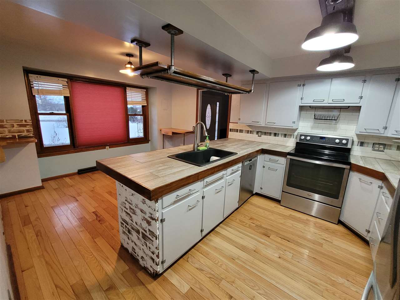 10520 Dehmel Road Birch Run, MI 48415 - Photo 13 of 44 Gallery Image 13