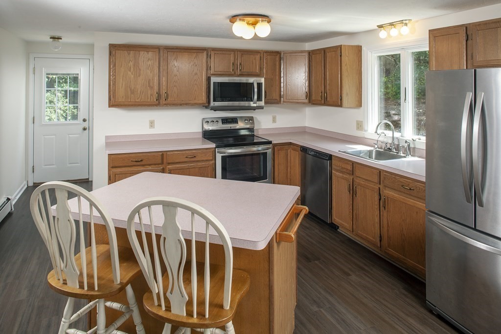 52 Alpine Run Road Kingston, MA 02364 - Photo 2 of 17