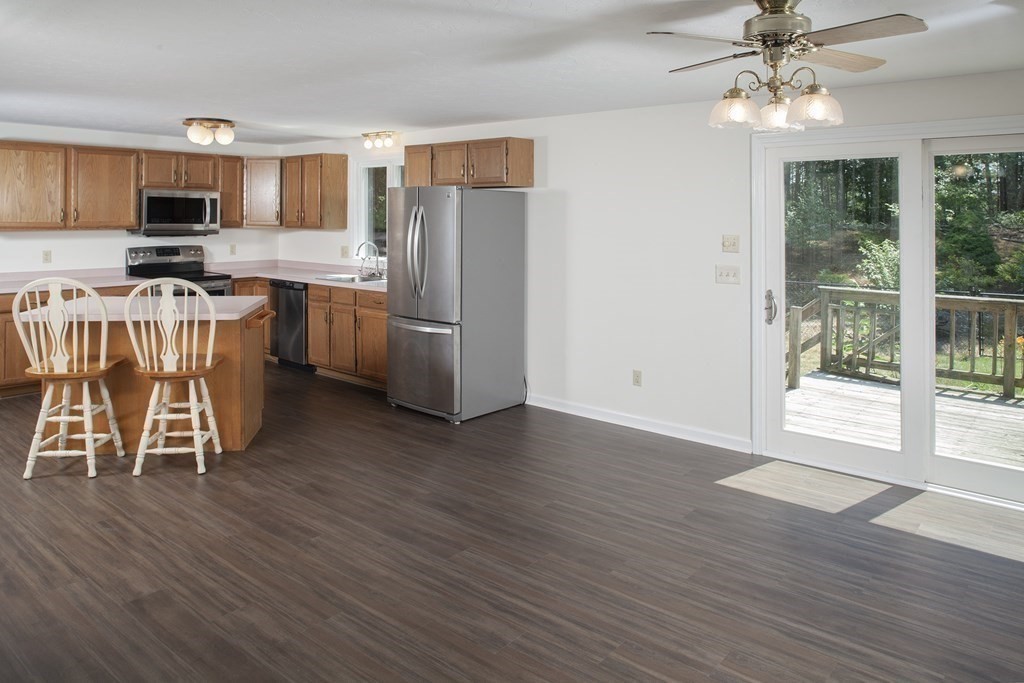 52 Alpine Run Road Kingston, MA 02364 - Photo 4 of 17